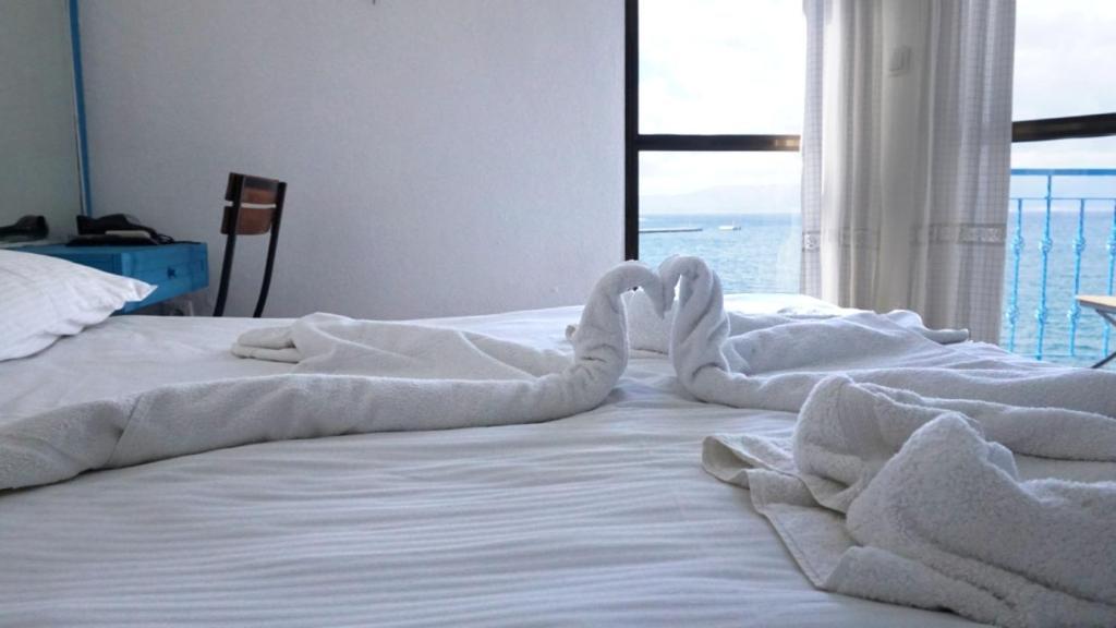 Marin Hotel Cesme Exterior photo