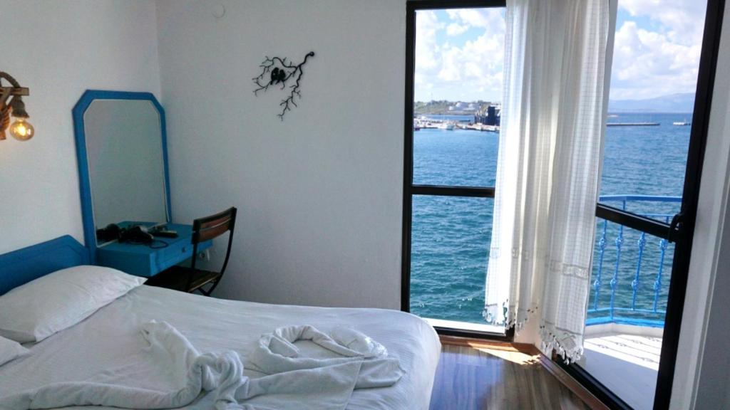 Marin Hotel Cesme Exterior photo